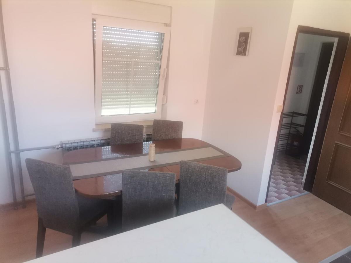 Apartman Sipa 别洛瓦尔 外观 照片